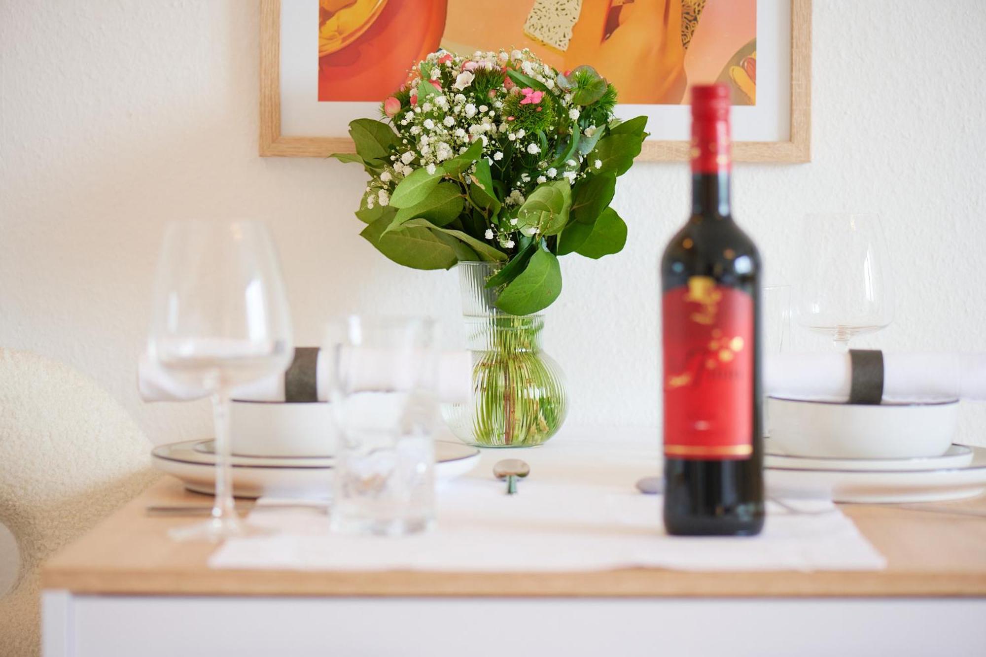 Beautiful And Stylish 1-Bedroom With Kitchen And King Size Bed Wuppertal Exteriér fotografie